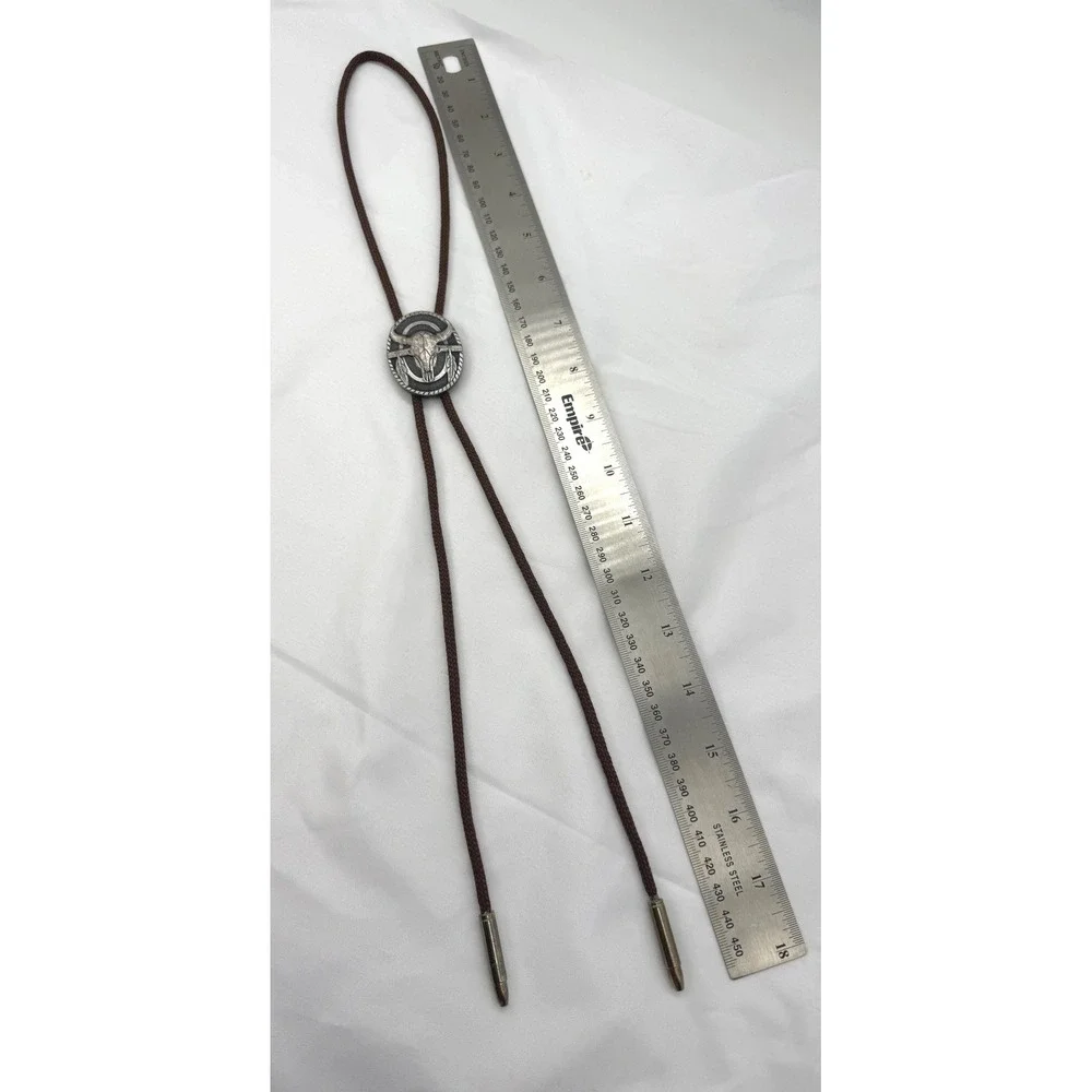 Ivan western bolo